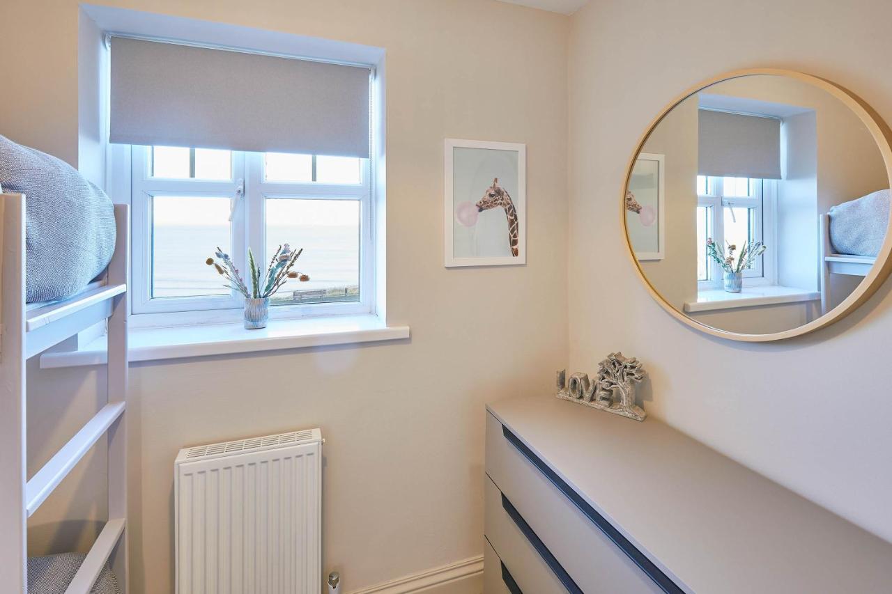 Host & Stay - 'Salty' Seaview ソルトバーン・バイ・ザ・シー エクステリア 写真